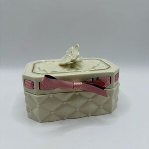 NIB Vintage Lenox “Tied With Love” Serena Sentiment Trinket Box Ribbons